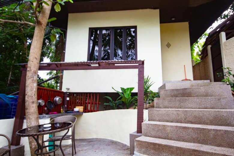 1 Bedroom Beach Bungalow Koh Phangan