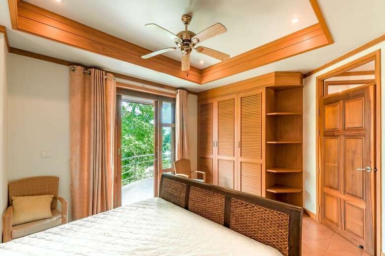 6 Bedroom Twin Villas On Beach Front Resort 25/12