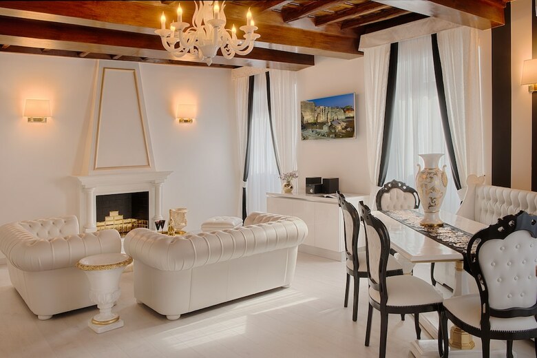 Apartamento Trevi Fountain Luxury Home