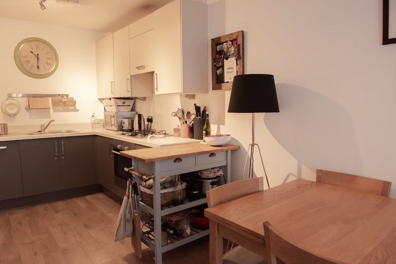 Cozy Modern Apartment In East London