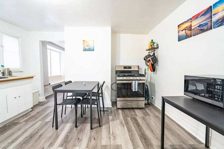 Bright Apartment In The Beaches