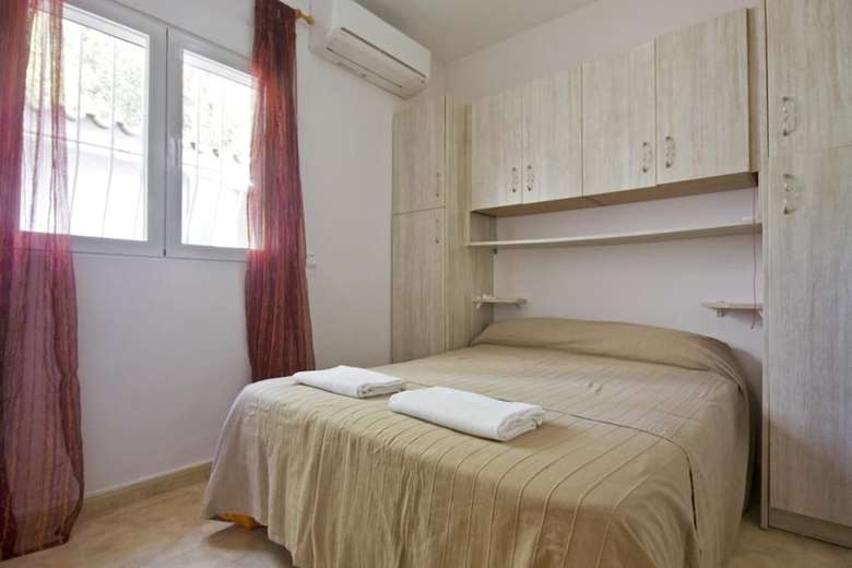 Villa - 3 Bedrooms With Pool And Wifi - 106434
