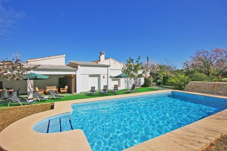 Villa - 7 Bedrooms With Pool And Wifi - 106439