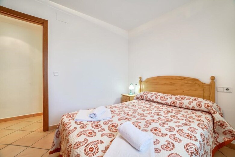 Villa - 7 Bedrooms With Pool And Wifi - 106439