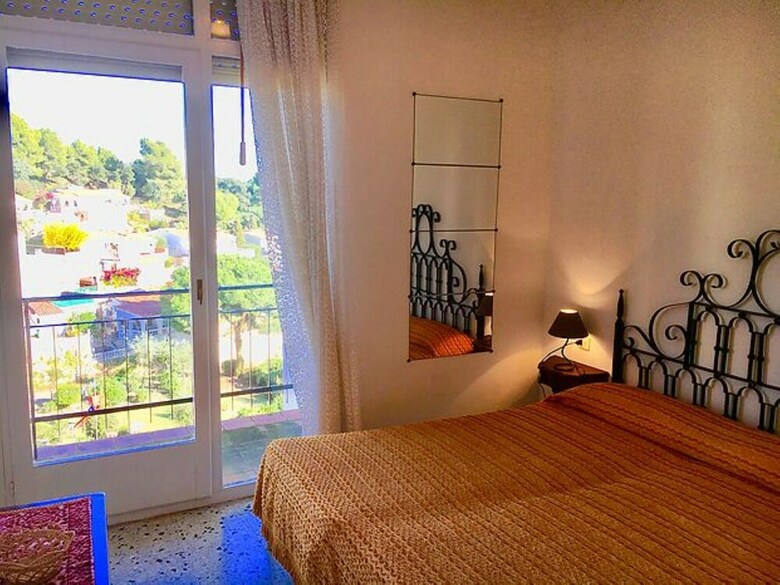 Villa Apartment - 2 Bedrooms With Sea Views - 107793