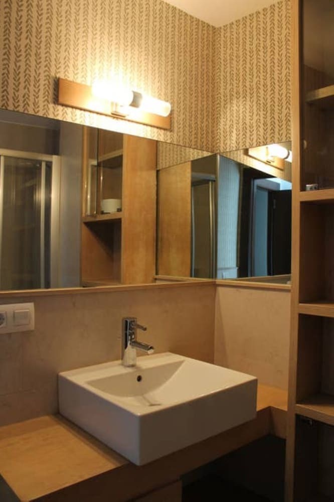 Villa Apartment - 3 Bedrooms With Wifi - 107786