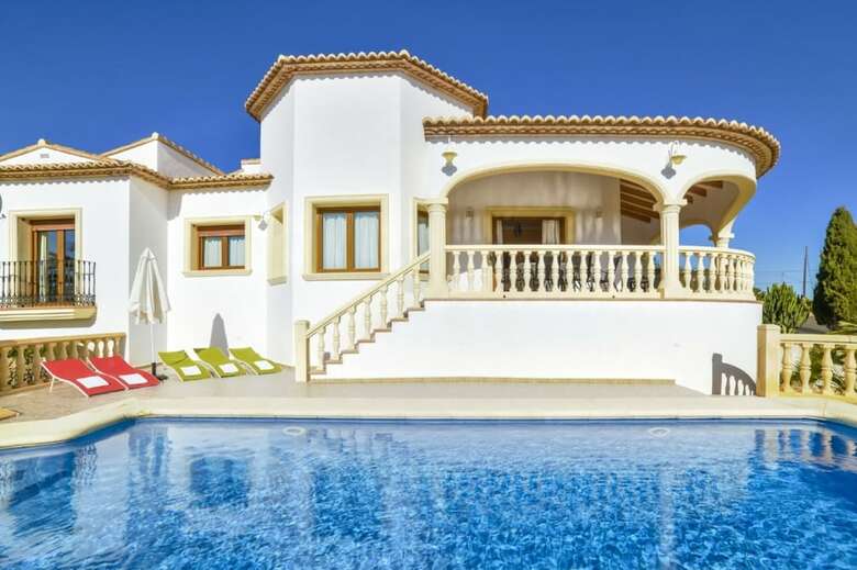 Villa - 7 Bedrooms With Pool And Wifi - 104969