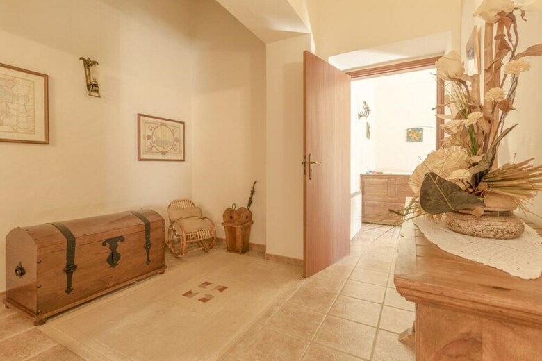 Villa - 7 Bedrooms With Pool And Wifi - 107981