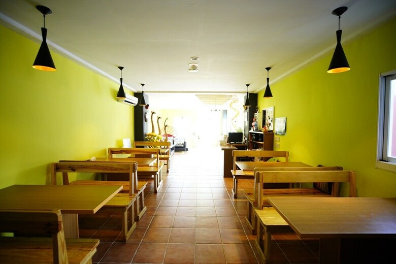 Bed & Breakfast Kenting Wonderful Hotel