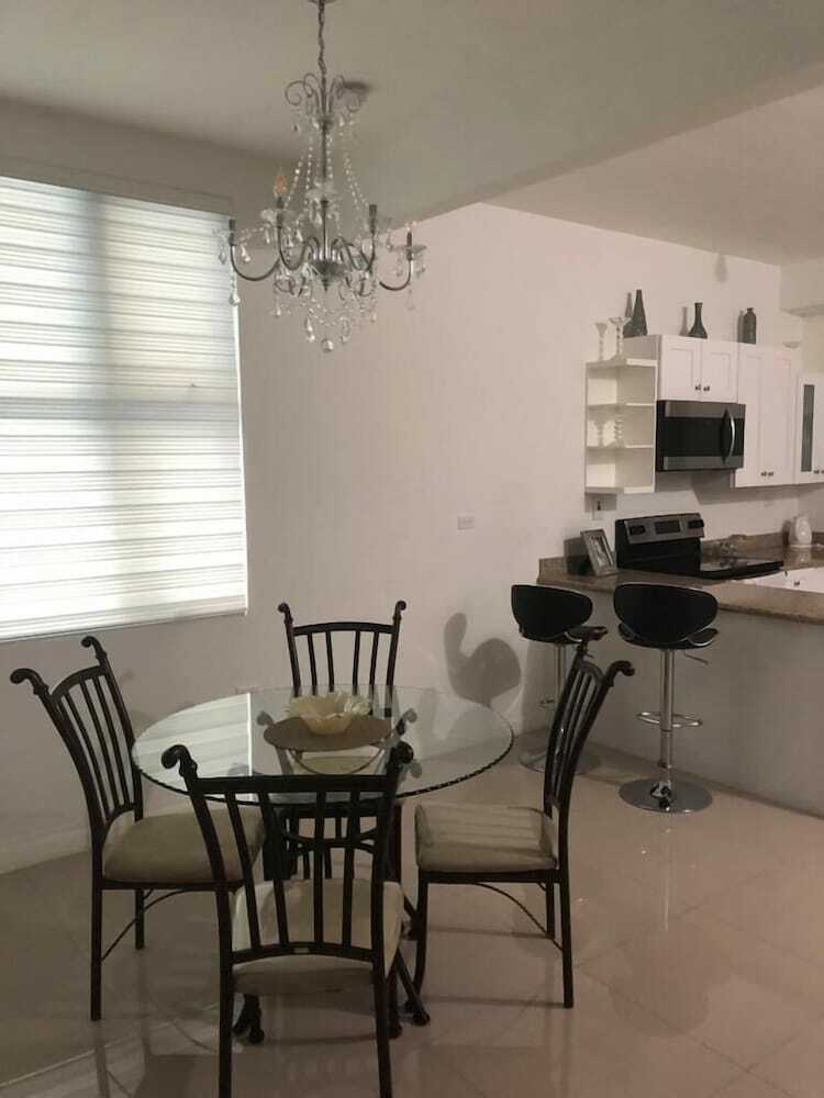 Apartamentos Harloes Place