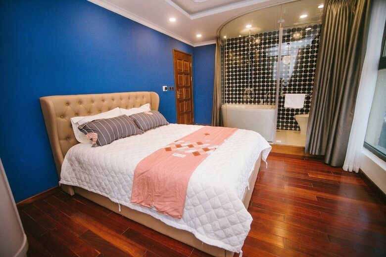 D' Le Roi Soleil Luxury Apartment Wesstlake
