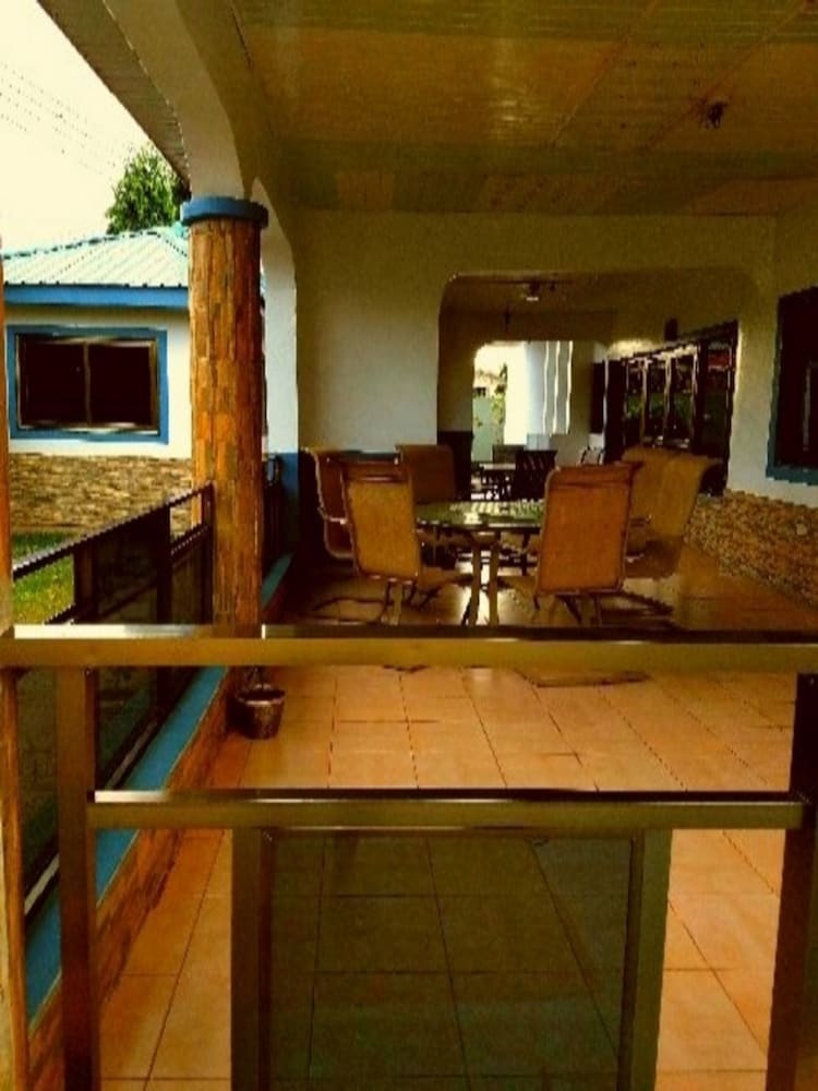Classy Holiday Villas With Pool In Accra, Ghana