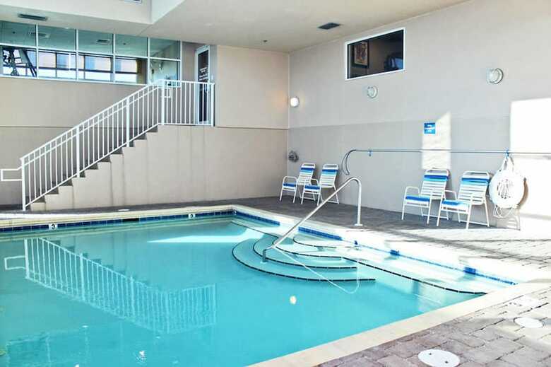Apartamento Crystal Shores West 207 By Youngs Suncoast