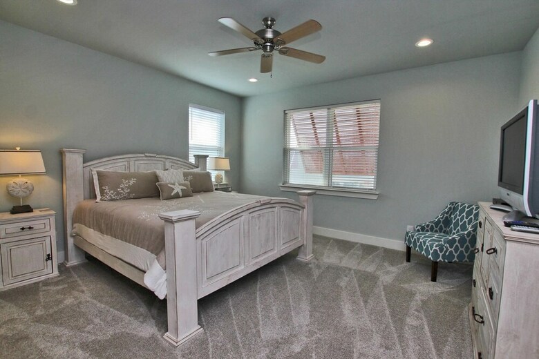 Nautical Breeze At Romeo Beach By Youngs Suncoast