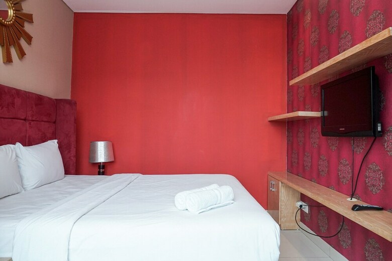 Modern 1br With City View Central Park Apartment
