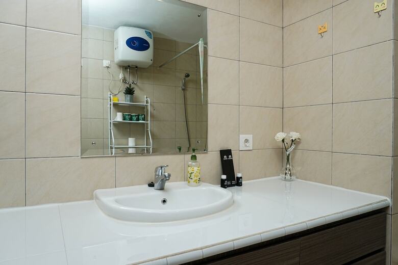 2br Apartment At Central Park Residence Near Mall