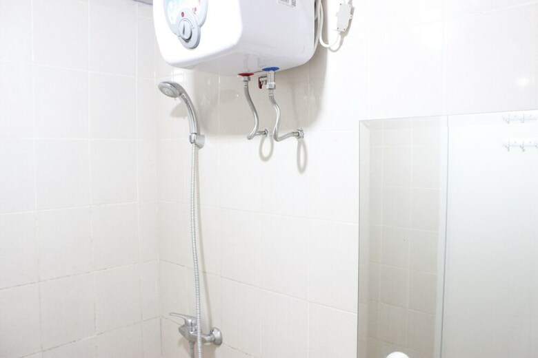 Comfortable 1br Apartment At Parahyangan Residence Near Unpar