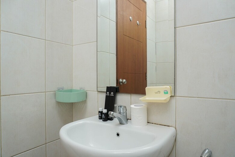 Elegant 2br Apartment At Thamrin Executive Residence