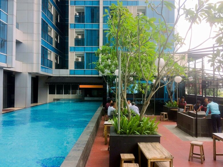 Elegant And Best View Studio Tamansari The Hive Apartment