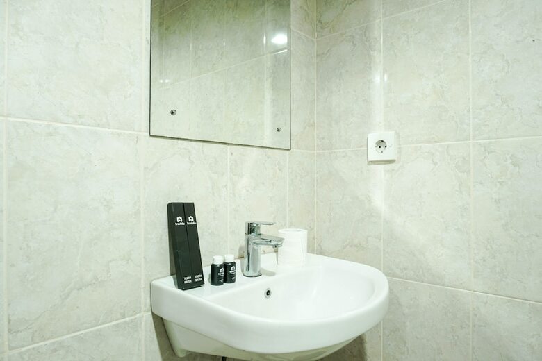 Elegant And Best View Studio Tamansari The Hive Apartment