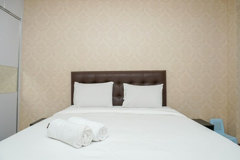 Comfortable 2br At Condominium Green Bay Pluit Apartment
