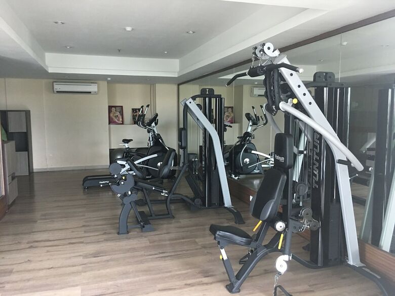 Trendy & Comfy Studio At Tamansari La Grande Apartment