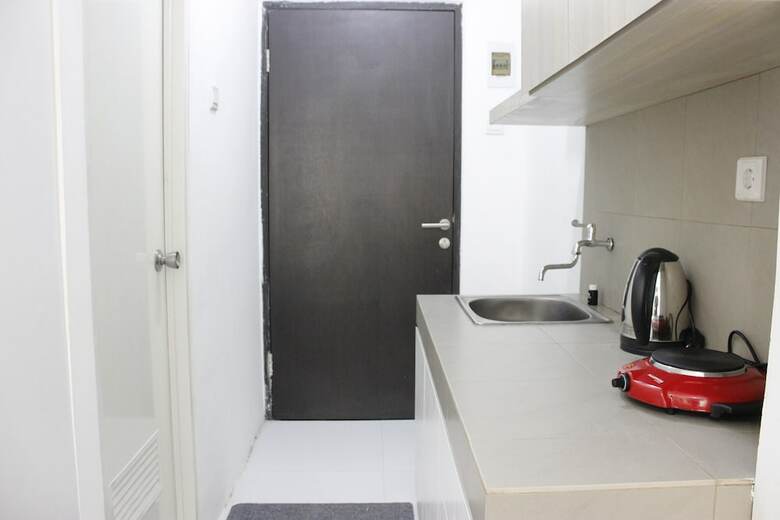 Monochrome Style Studio Room @grand Asia Afrika Apartment