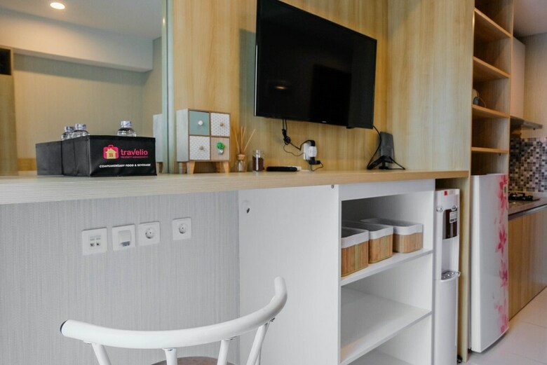 Elegant And Trendy Studio Roseville Apartment