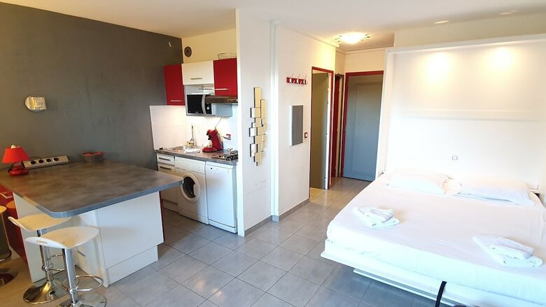 Apartamento T1 Confort Piscine Wifi Park Rdj
