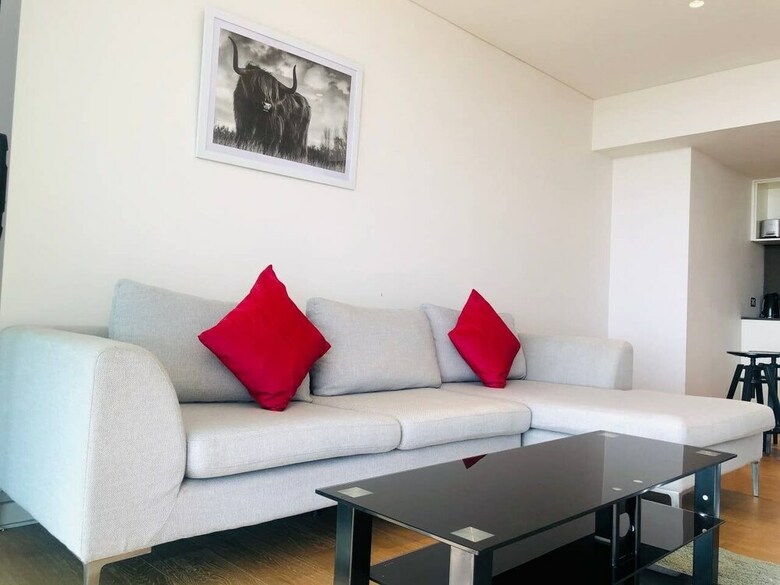 Apartamento 1bed 1study Apt With City View &new Year Firework