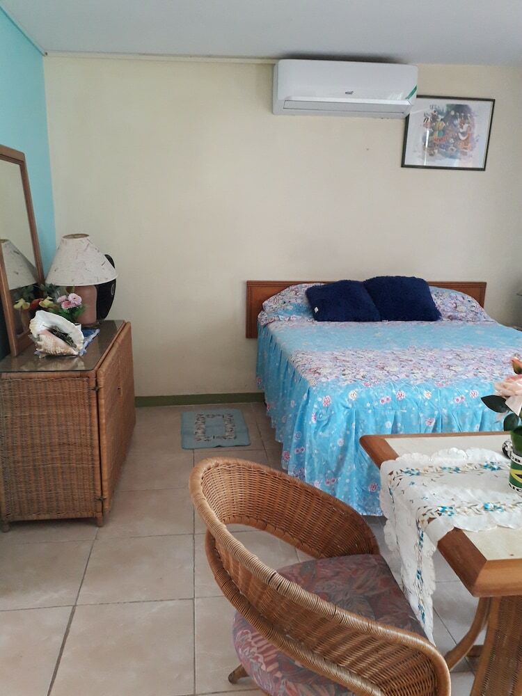 Beautiful 1-bed Studio Apartment