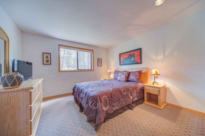 Coyote Lane By Village Properties At Sunriver