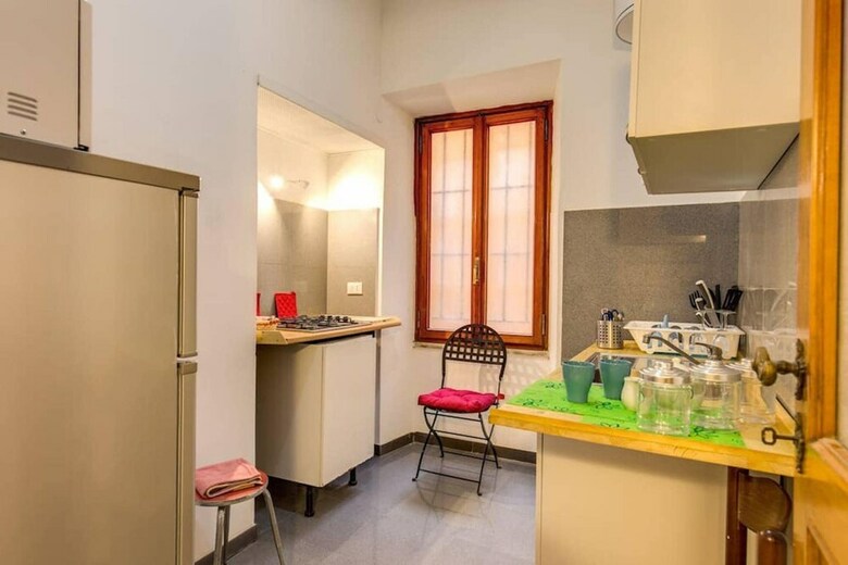 Apartment With 3 Bedrooms In Roma, With Wifi
