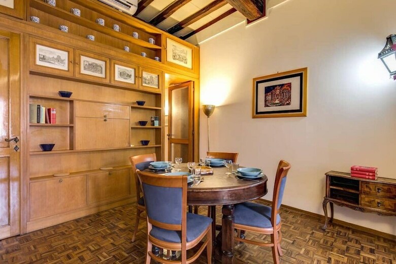 Apartment With 3 Bedrooms In Roma, With Wifi