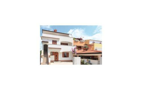 Holiday Home Pula 24