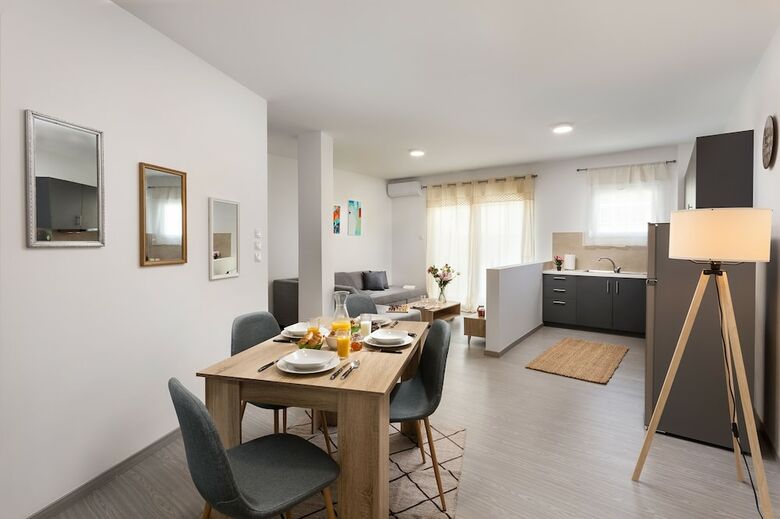 Aparthotel The Aristotelian Suites By Athens Stay