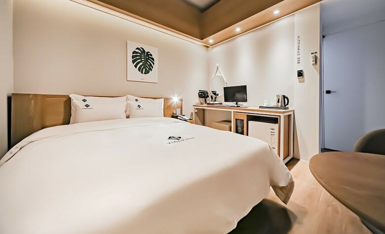 Hotel Vinn Haus