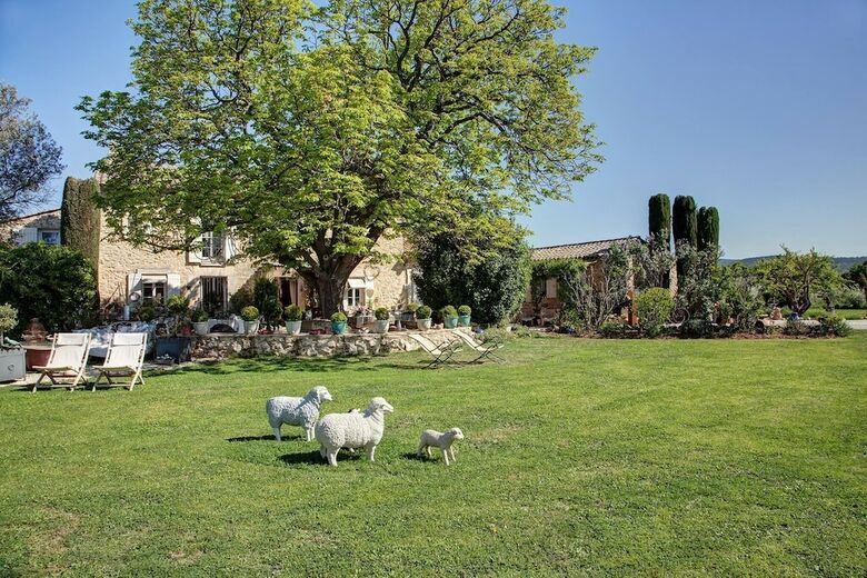 Hotel B&B Le Mas Du Grand Jonquier