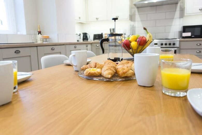 Luxury Townhouse 350 Yds From Racecourse