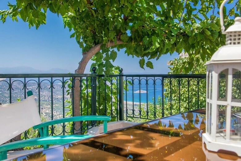 Agrilos House - Amazing Sea View - Sleeps 4