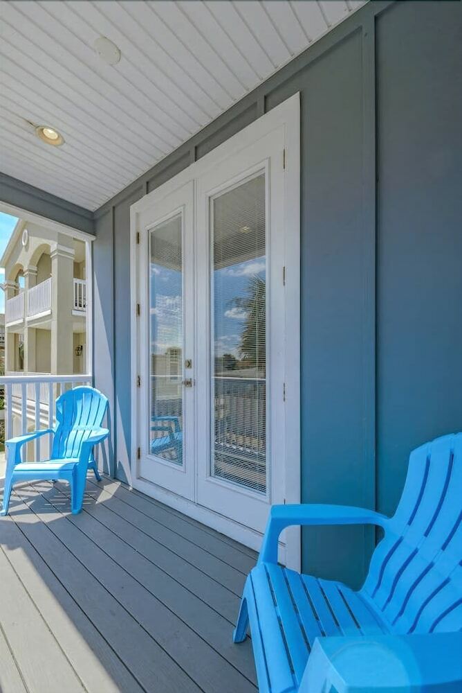 Villa Oceanside Paradise - Ultra-modern Beach Townhouse