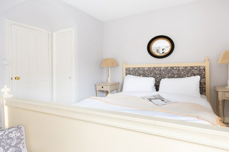 The Writers Townhouse - Beautiful 4bdr In Jericho