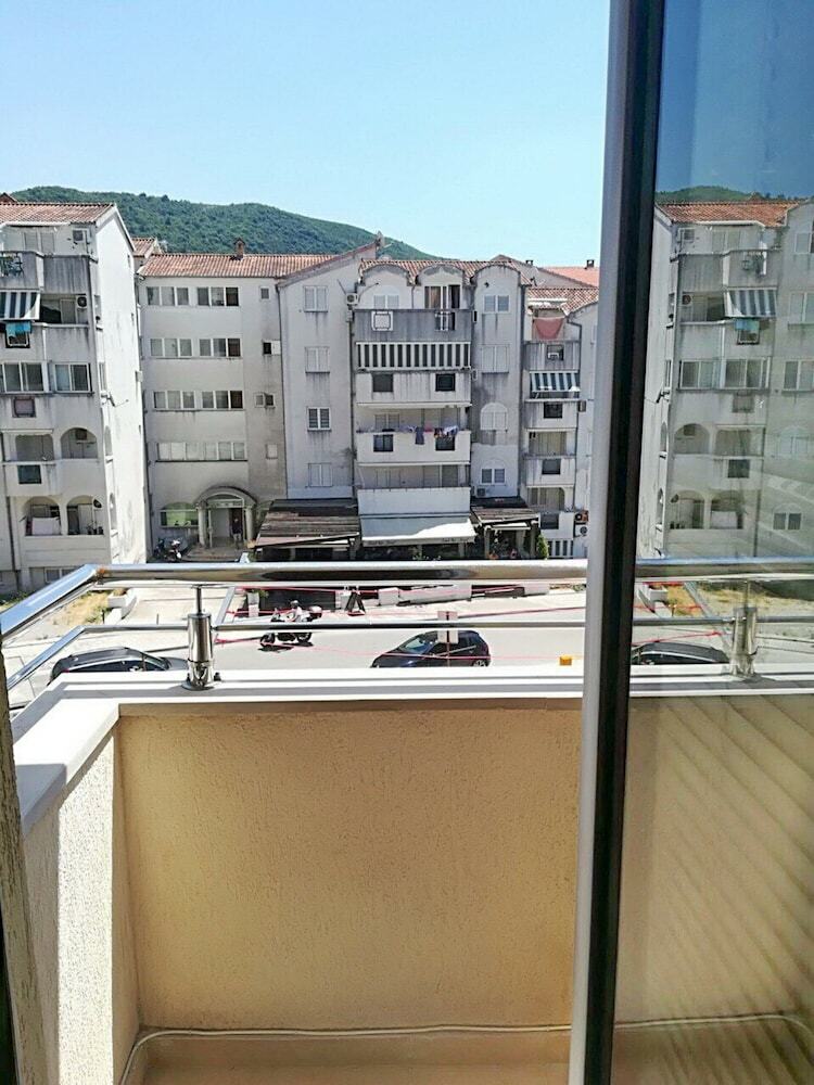 Cuca Comfort Apartment, Budva