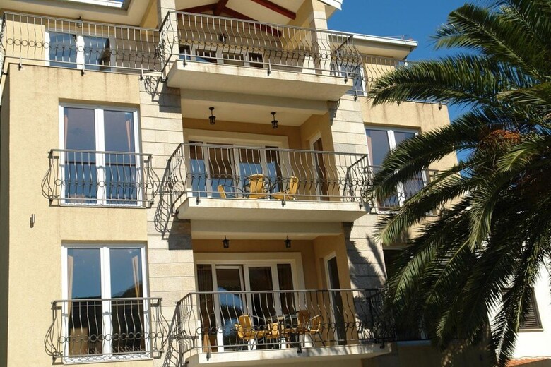 Franeta One-bedroom Apartment, Ground Floor No.1