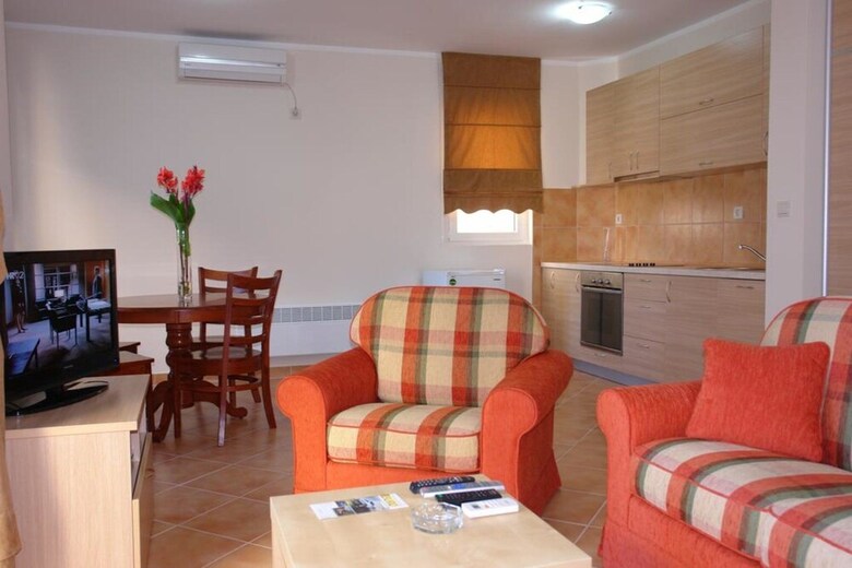 Franeta One-bedroom Apartment, Ground Floor No.1