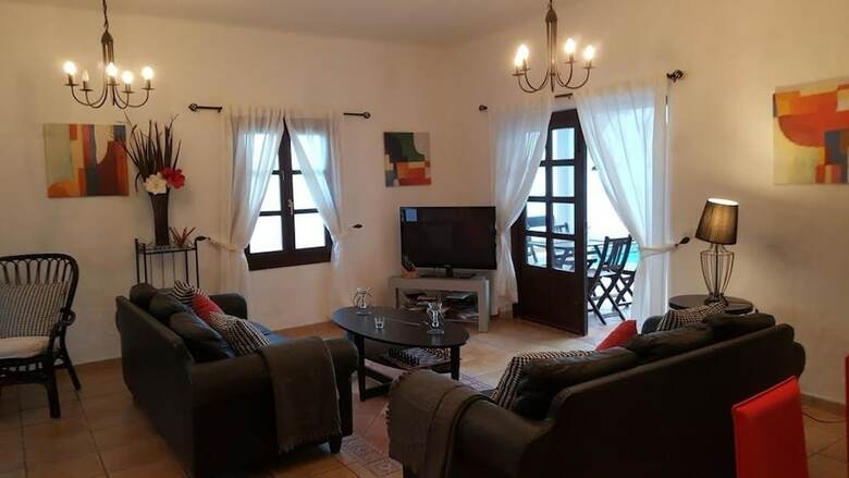 Spacious 3-bed Villa