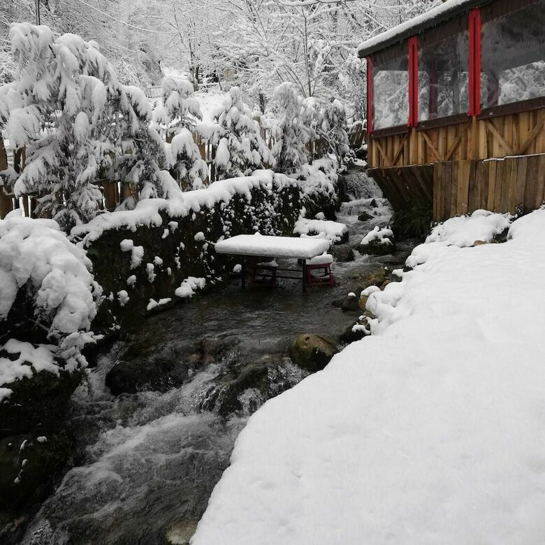 Cabana Yesil Dus Vadisi Bungalow Restoran