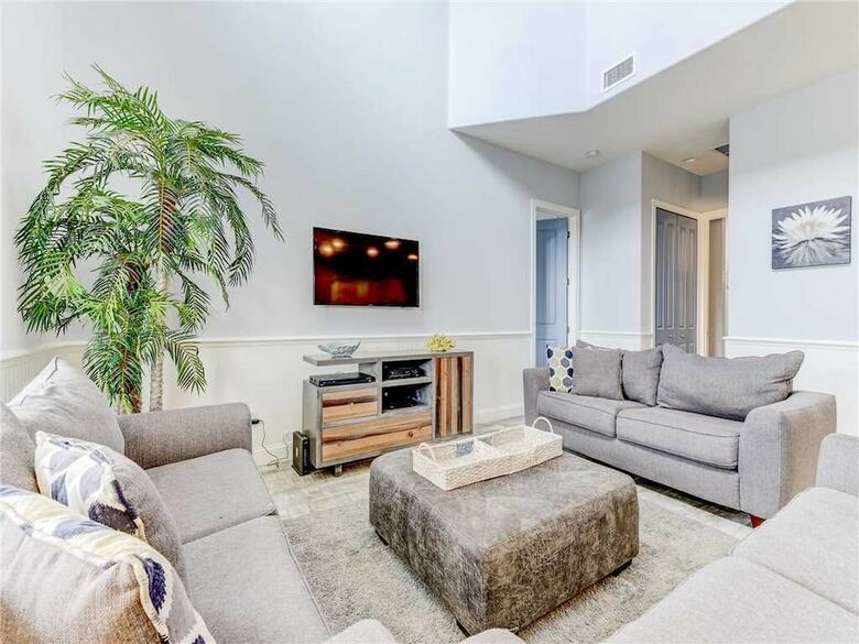 Sunset Key, 5 Bedrooms, Private Pool, Game Room, Beach, Sleeps 12