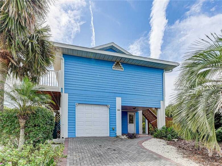 Summer Wind, 4 Bedrooms, Private Pool, Next To Beach, Sleeps 8