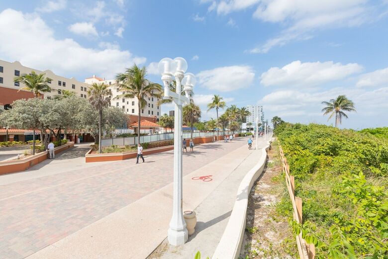 Apartamento 512 Parcial Ocean View Hollywood Beach Resort